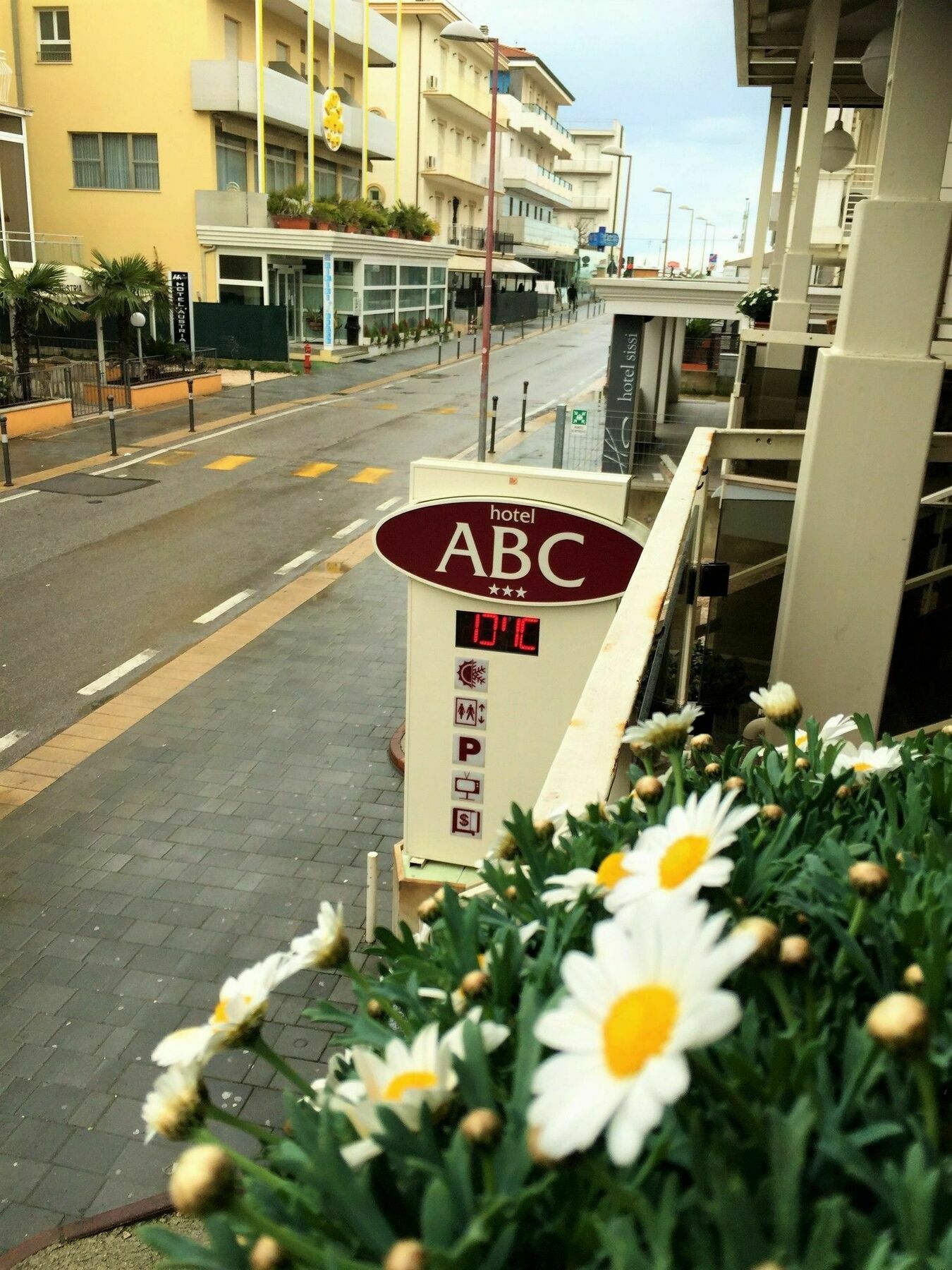 Abc Hotel ริมินี ภายนอก รูปภาพ